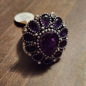 Vintage Costume Fashion Jewelry Deep Purple Teardrop Cocktail Ring